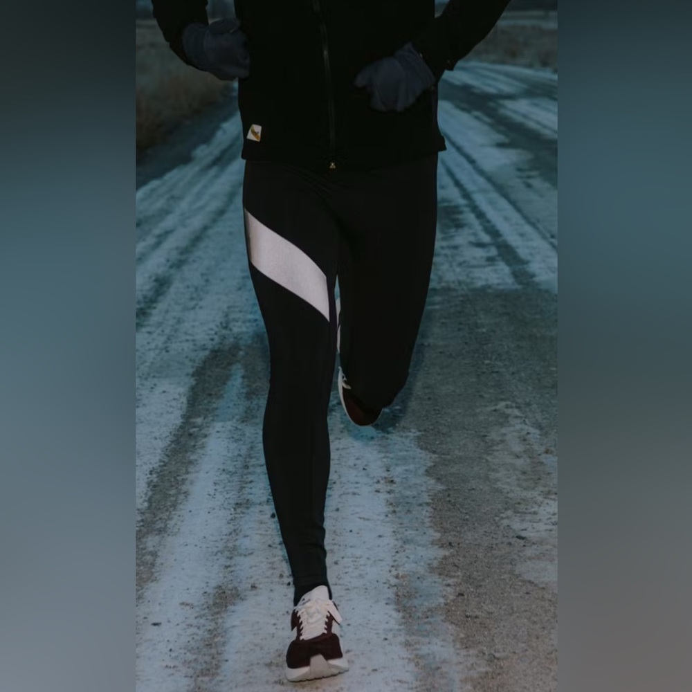 XL Tracksmith NDO Tight, Black - Picture 2 of 5